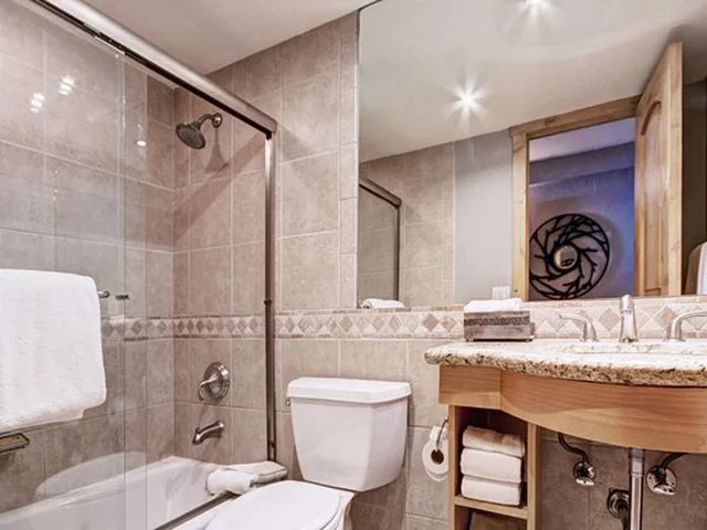 غرفة بسرير مزدوج، Lodge at Vail Rock Resorts 3/4
