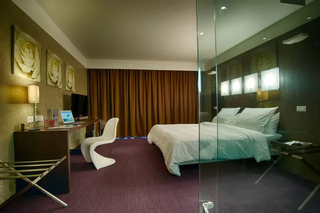 غرفة تنفيذية بسرير كوين، Le Rex Hotel 4/7