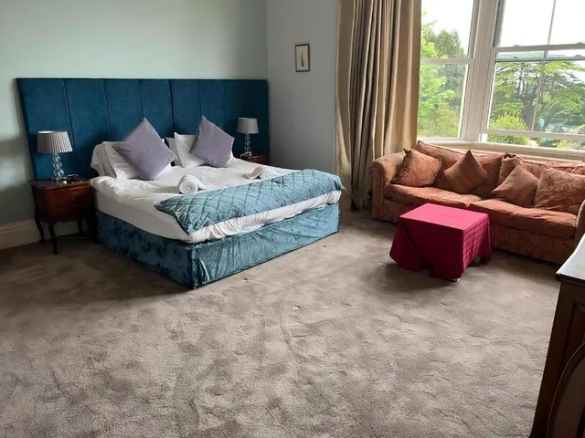 جناح ديلوكس بإطلالة على البحر، Crofton House Hotel 1/10