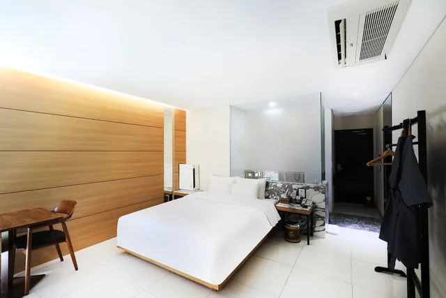 غرفة بسرير مزدوج بشرفة، Hotel Cacao Business Design Hotel 3/8