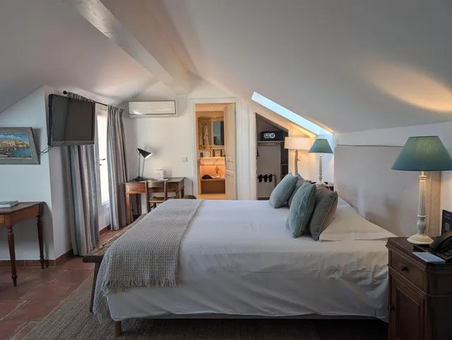 غرفة ديلوكس بسرير مزدوج مع سرير إضافي، La Ferme D Augustin 2/6