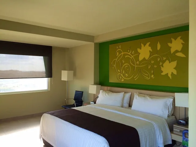 غرفة قياسية بسرير كينج، Holiday Inn Coatzacoalcos 1/5