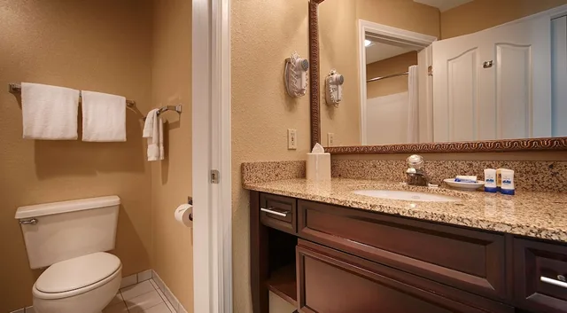 غرفة قياسية بسريرين كوين، Best Western Salbasgeon Inn & Suites Of Reedsport 3/5