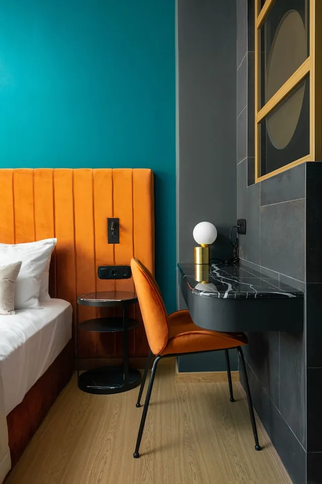 Business, Economy, King Bed, Colors Hotel Athens 3/4