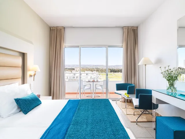 Twin/Double room Promo، Leonardo Cypria Bay 2/2