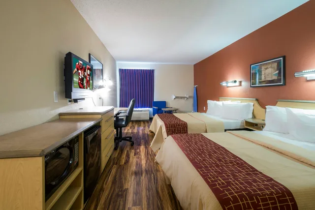 غرفة ديلوكس بسريرين مزدوجين لذوي الإعاقة، Red Roof Inn & Suites Philadelphia - Bellmawr 2/8