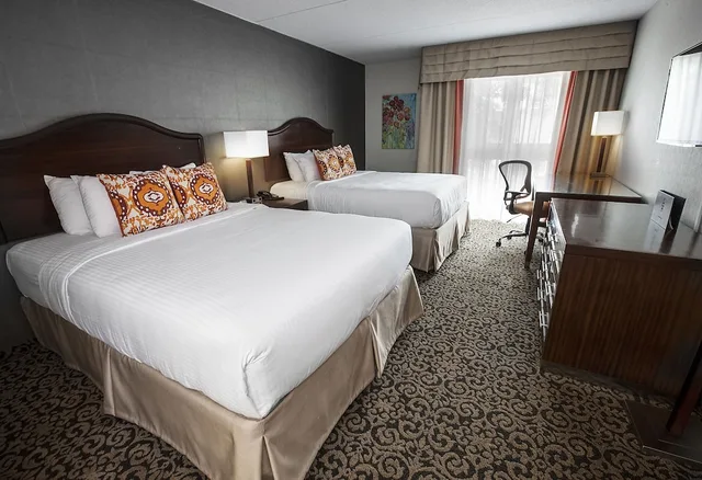 Interior, Courtyard, Superior, 2 Queen Beds، Old Stone Inn Boutique Hotel 6/10
