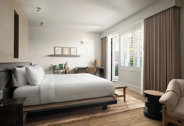غرفة بسرير كينج بإطلالة على الحديقة بشرفة، Hotel Cerro 1/5