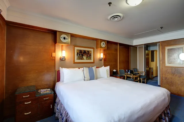 كابينة عائلية بسرير كينج وسرير فردي، The Queen Mary 1/7