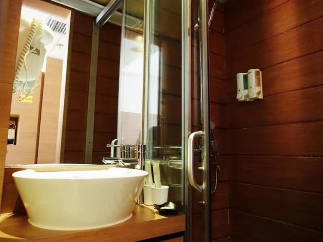 غرفة بسريرين منفصلين، Bluejay Residences 7/8