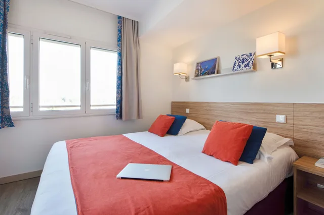1 Bedroom, Apartment, Bunk Bed, 2 Trundle Beds, Harbour View, Alcove, Terrace, Residence Pierre And Vacances Premium Port Prestige 1/3