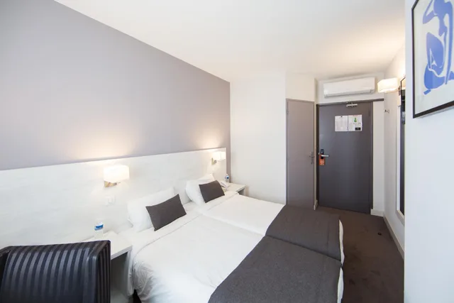 غرفة كومفورت بسريرين منفصلين، Hotel Cannes Croisette 3/7