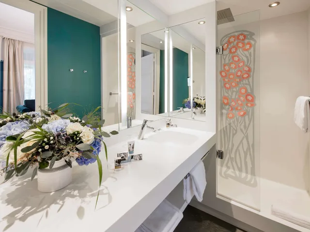 غرفة بريميوم بريفيليج بسرير كوين مع أريكة، Mercure Lyon Centre Chateau Perrache 7/9