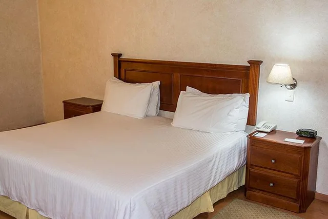 غرفة بسرير مزدوج، Hostal de la Monja 1/7