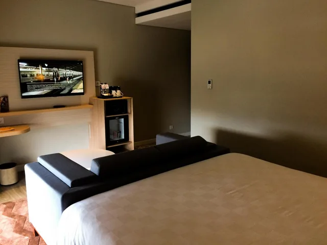 جناح جونيور، Mercure Solo 1/2