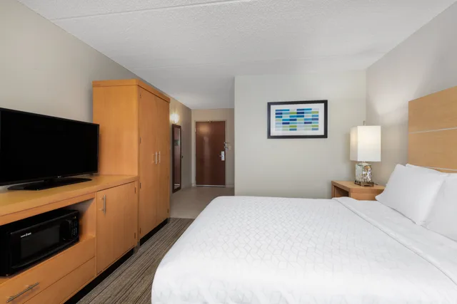 غرفة بسرير كينج لذوي الإعاقة، Holiday Inn Express Hotel And Suites Wheat Ridge Denver West 1/4