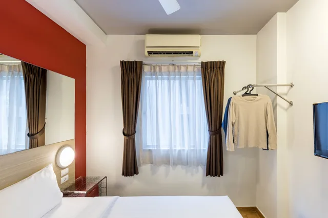 غرفة قياسية بسرير كوين، Easy Planet Pattaya 9/10