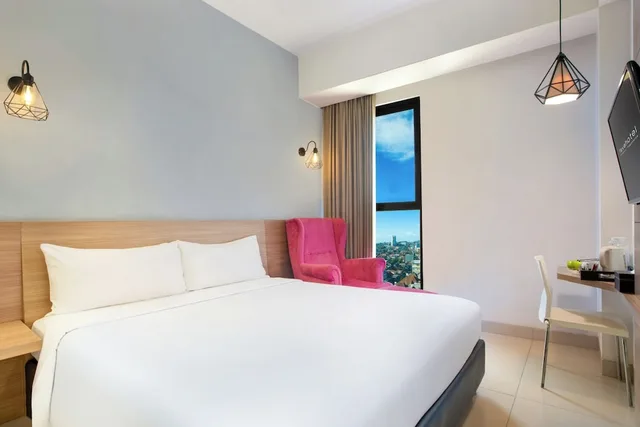Deluxe, Double Bed, favehotel Malioboro Yogyakarta 4/10