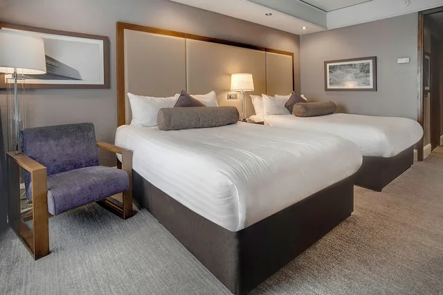غرفة بسريرين مزدوجين، Sandman Signature London Gatwick Hotel 5/10