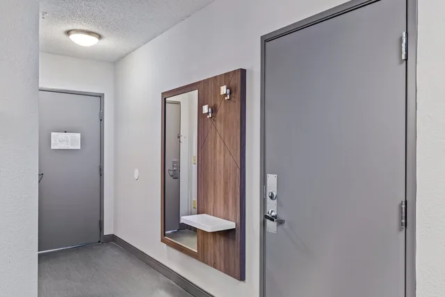 غرفة قياسية بسريرين كوين، Holiday Inn Express New Albany 8/8