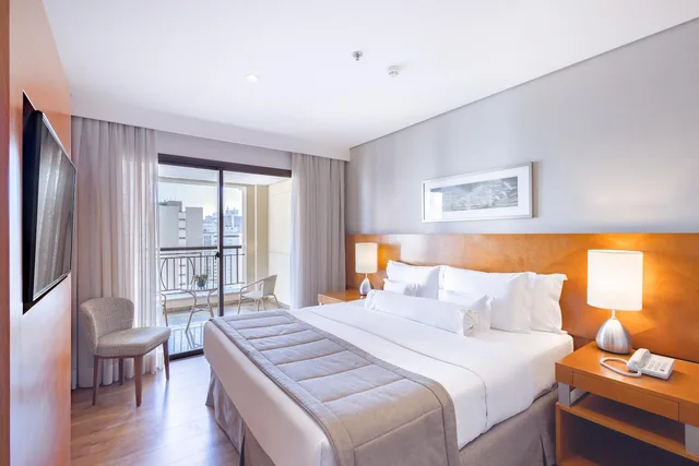 Super, Luxury, Suite, Double Bed، George V Casa Branca 1/4