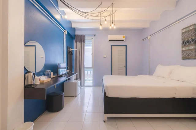 غرفة ثلاثية بحمام خاص، Bedgasm Poshtel X Café At Nimman 4/10