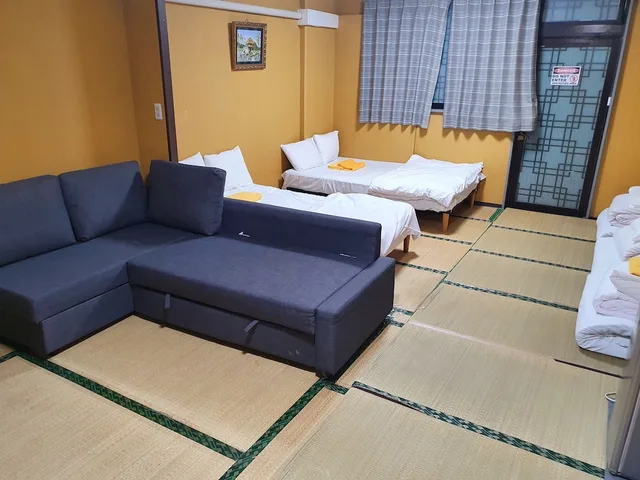غرفة عائلية بفرشتي فوتون بغرفة نوم واحدة، Shinjuku Sky Capsule - Hostel 2/2