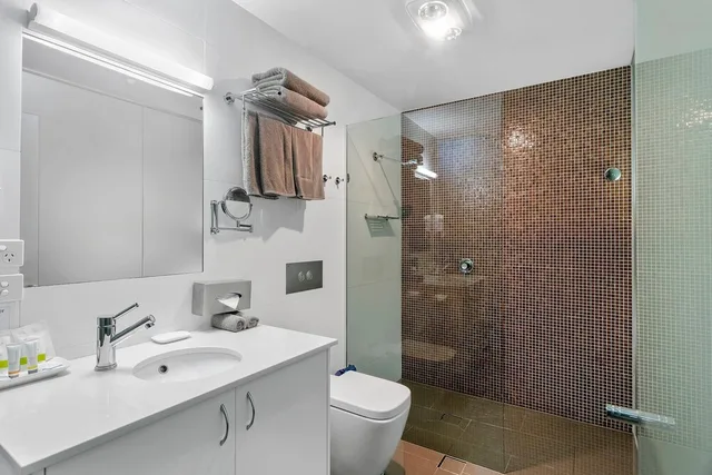 جناح بسرير كوين، Quality Inn The George Hotel Ballarat 2/2