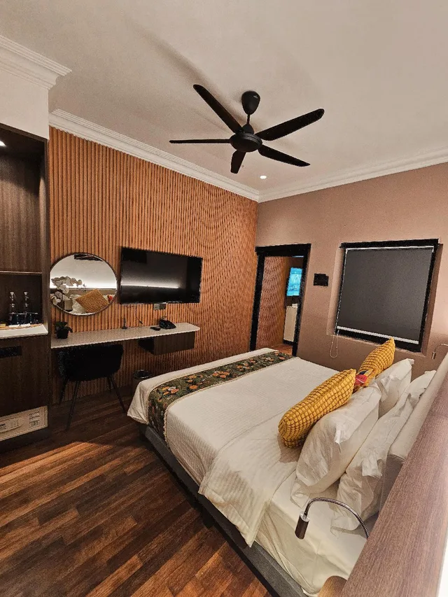 غرفة عائلية بسرير كينج مع أريكة بجاكوزي، Reunion Heritage House 1/2