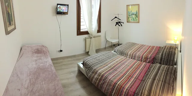 غرفة رباعية بحمام مشترك، Harry's Guest House 1/4