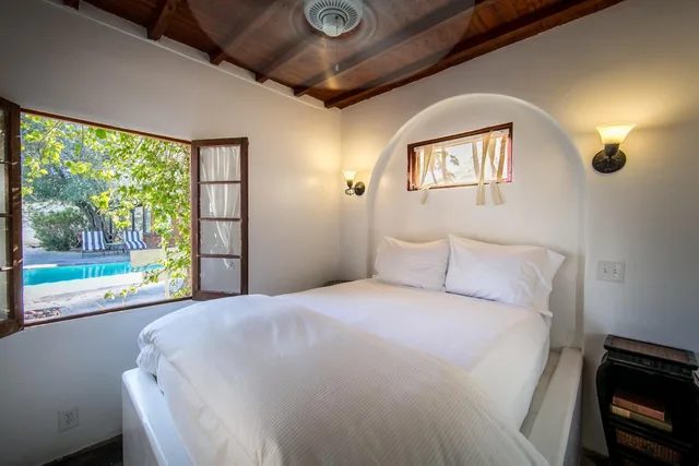Suite, Bungalow, Queen Bed، Korakia Pensione 1/3