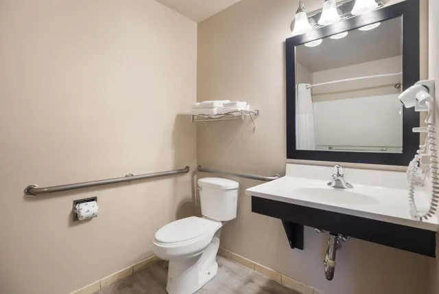غرفة بسرير كوين لذوي الإعاقة، Americas Best Value Inn Sparks 8/10