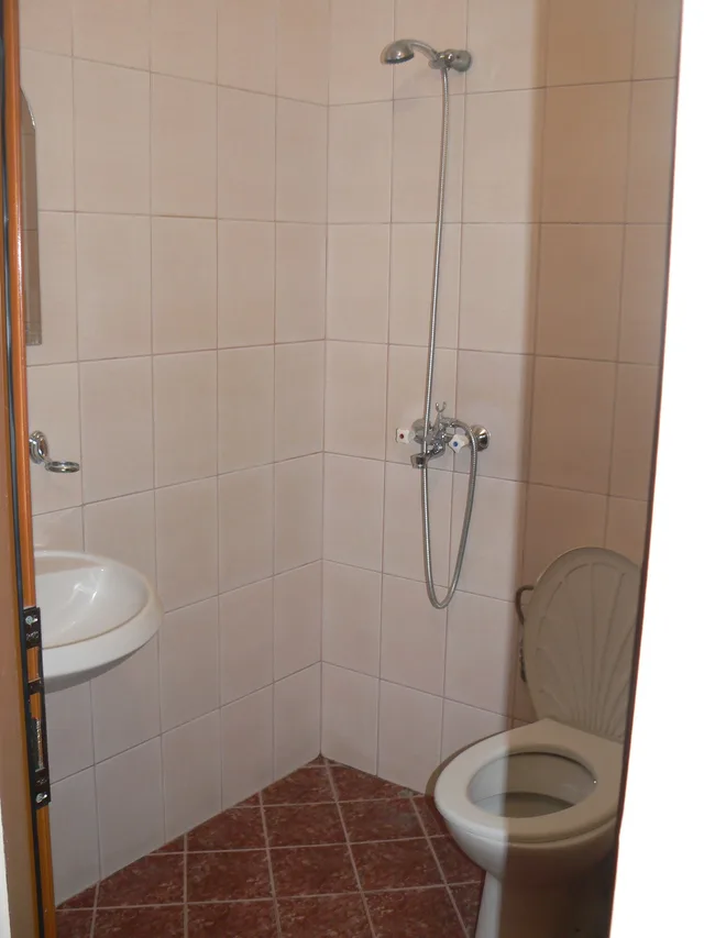 غرفة أساسية بسرير مزدوج، Hotel Varusha 5/5