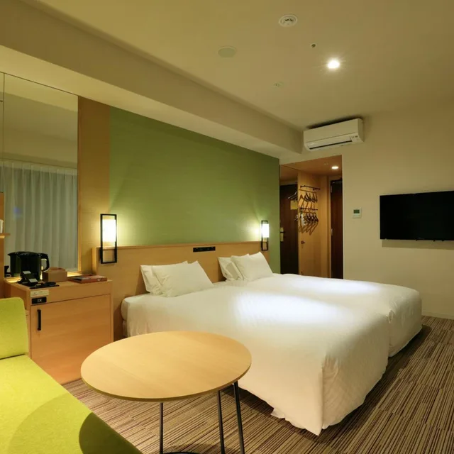 غرفة سوبيريور ركنية بسريرين منفصلين مع أريكة في طابق مرتفع، The Singulari Hotel And Skyspa At Universal Studios Japan 6/10