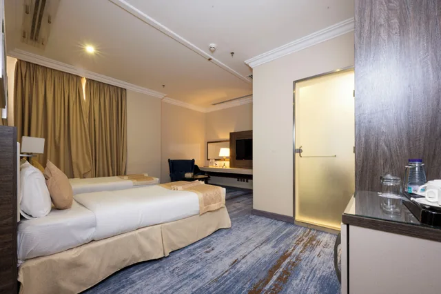 جناح تنفيذي بسريرين منفصلين وسرير كينج، فندق حياة الرياض(Hayat Al Riyadh Dabab Hotel) 3/10