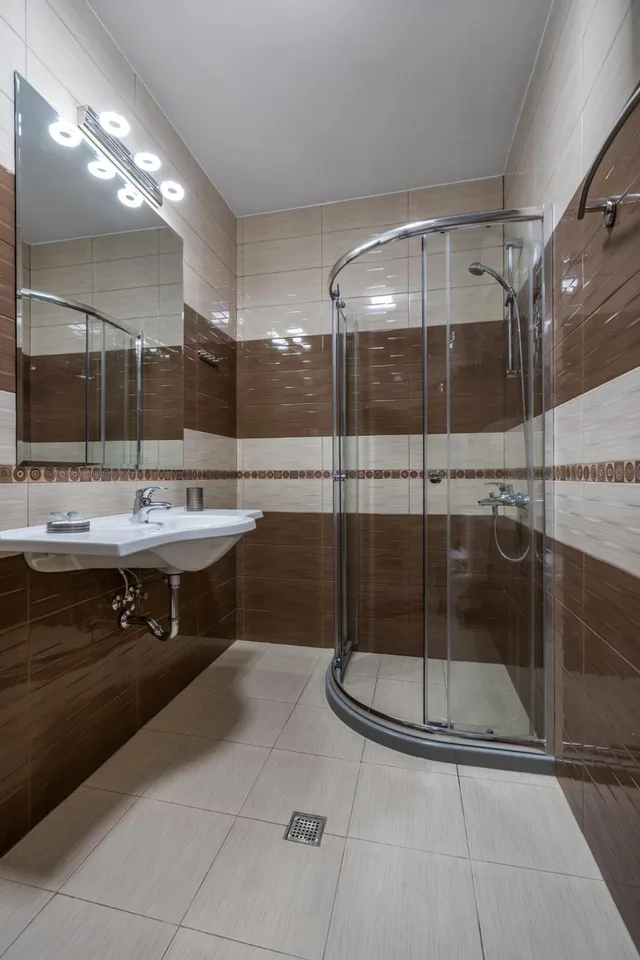 جناح جونيور بسرير فردي، Plaza Hotel Plovdiv 4/4