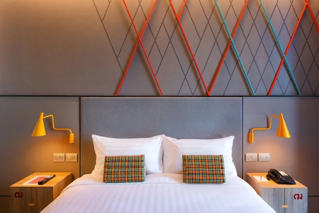 غرفة ديلوكس بسرير مزدوج في طابق مرتفع، Ibis Styles Bangkok Sukhumvit Phra Khanong 4/7