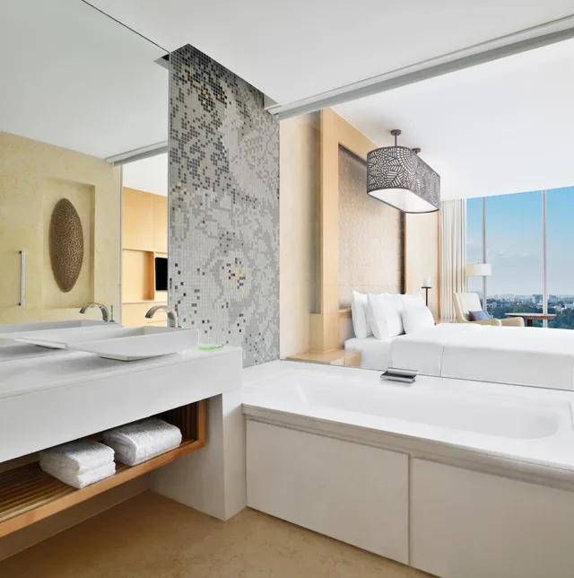 غرفة ديلوكس بسرير كينج بإطلالة على المدينة، The Westin Gurgaon New Delhi 4/4