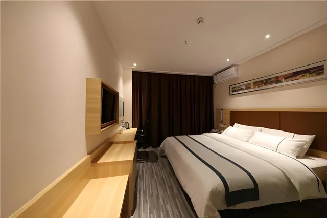 غرفة قياسية بسرير كوين، City Comfort Inn Wuhan Hankou Jiangtan 1/1