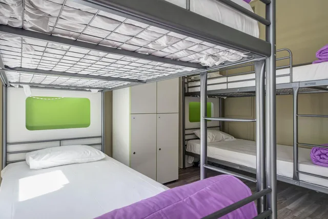 سكن مشترك مختلط بأربعة أسرّة، Hostel Seven Hills 1/5