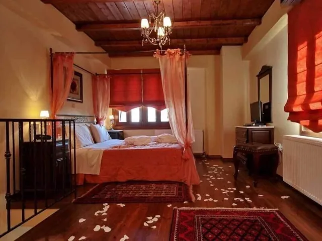 دوبلكس فاخر بسرير كوين بإطلالة على الجبل مع أريكة، Menalia Villas Suites 1/7