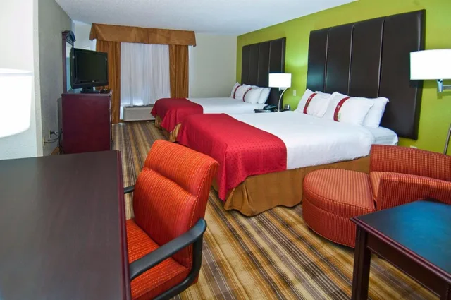 غرفة قياسية بسرير مزدوج لذوي الإعاقة، Holiday Inn Vicksburg 1/2