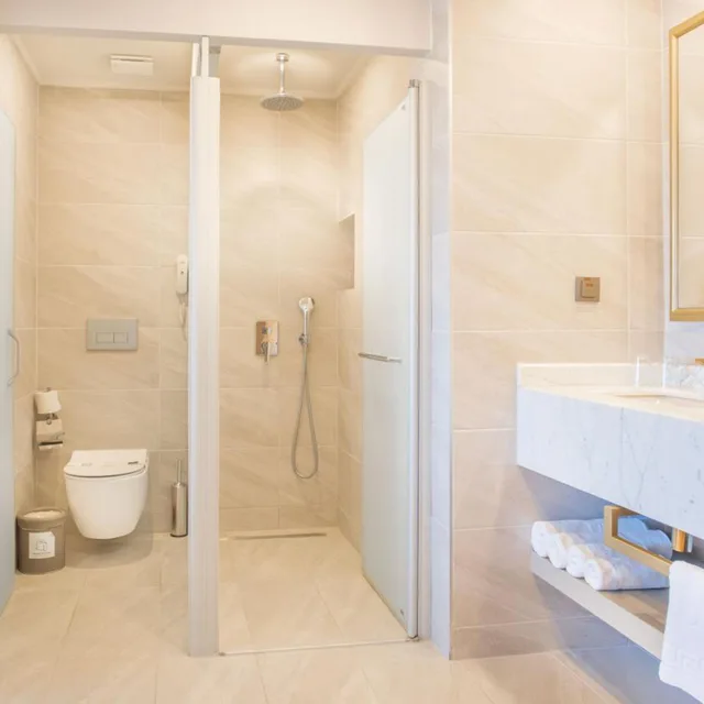 Suite, Sofa, Miramare Queen 6/9