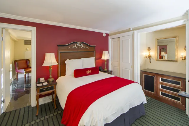 غرفة قياسية بسرير كينج، Bourbon Orleans 3/9