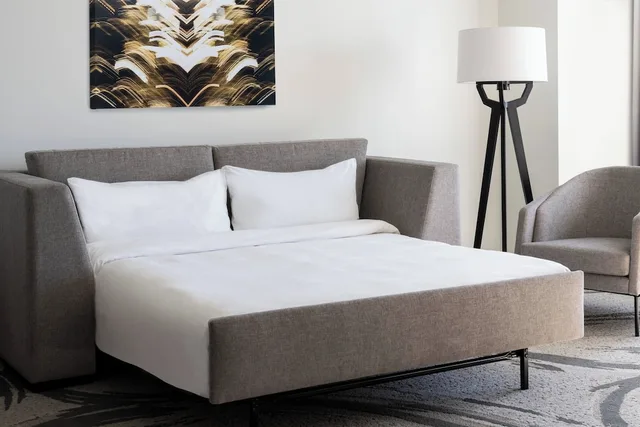 Junior Suite, King Bed, Sofa, Jw Marriott Los Angeles L A Live 3/6