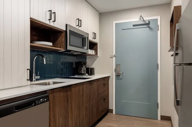 جناح استوديو بسريرين كوين بمطبخ لذوي الإعاقة، Staybridge Suites Norfolk Airport by IHG 5/6