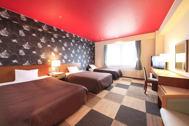 غرفة قياسية بسريرين منفصلين مع سرير إضافي، Quintessa Hotel Iseshima 1/2
