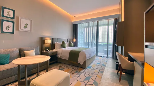 غرفة قياسية بسرير كينج، Holiday Inn Resort Maoshan Hot-Spring 2/8