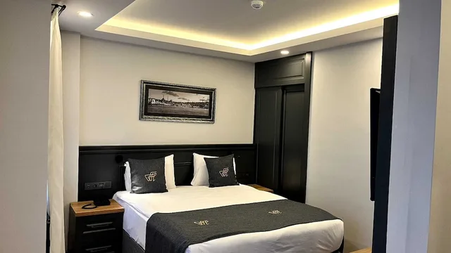 غرفة ديلوكس بسريرين منفصلين بإطلالة على المدينة في الملحق، FERMAN HOTEL 1/1