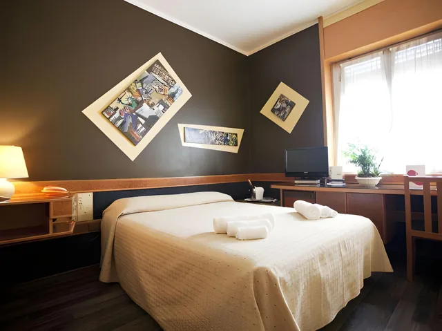 غرفة أساسية بسرير مزدوج، Diplomatic Hotel 1/1